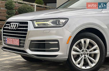 Позашляховик / Кросовер Audi Q7 2015 в  фото 7 Позашляховик / Кросовер Audi Q7 2015 в