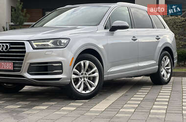 Позашляховик / Кросовер Audi Q7 2015 в  фото 12 Позашляховик / Кросовер Audi Q7 2015 в