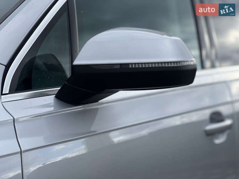 Внедорожник / Кроссовер Audi Q7 2015 в Стрые