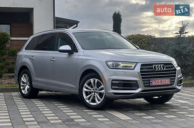 Позашляховик / Кросовер Audi Q7 2015 в  фото 25 Позашляховик / Кросовер Audi Q7 2015 в