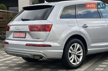 Позашляховик / Кросовер Audi Q7 2015 в  фото 54 Позашляховик / Кросовер Audi Q7 2015 в