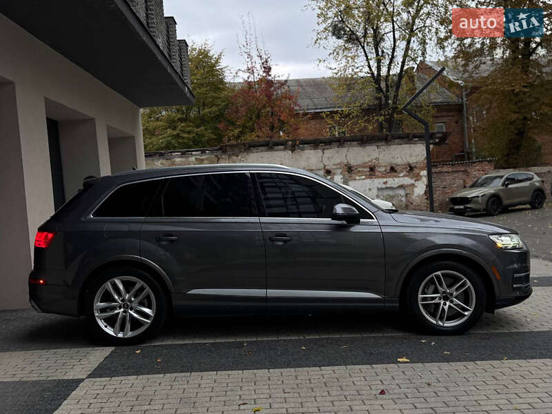 Позашляховик / Кросовер Audi Q7 2018 в Хмельницькому фото 4 Позашляховик / Кросовер Audi Q7 2018 в Хмельницькому