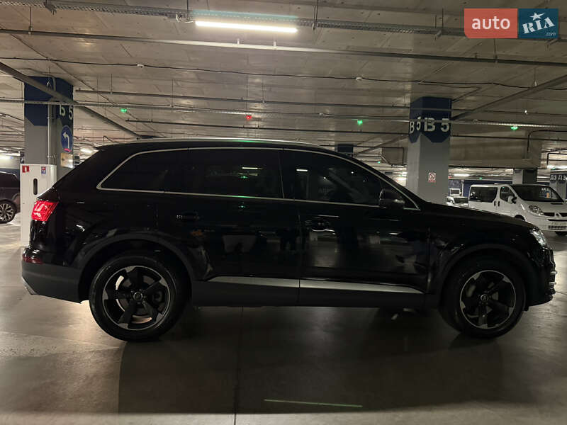 Внедорожник / Кроссовер Audi Q7 2018 в Харькове фото 13 Внедорожник / Кроссовер Audi Q7 2018 в Харькове