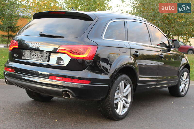 Внедорожник / Кроссовер Audi Q7 2014 в Ровно