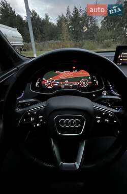 Внедорожник / Кроссовер Audi Q7 2017 в Львове