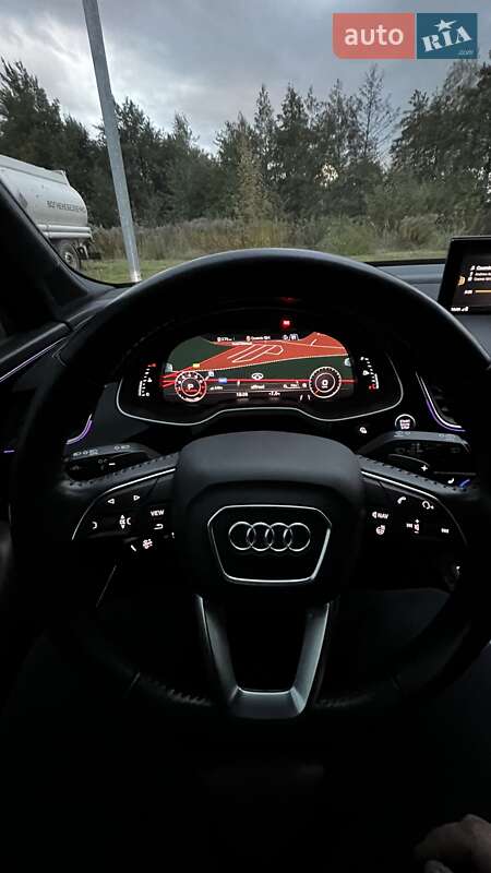 Внедорожник / Кроссовер Audi Q7 2017 в Львове