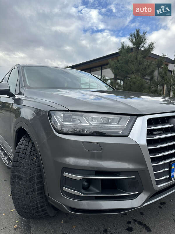 Audi Q7 2016