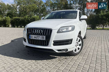 Позашляховик / Кросовер Audi Q7 2013 в 