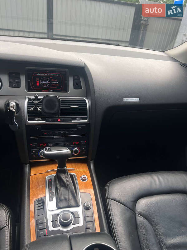 Позашляховик / Кросовер Audi Q7 2007 в Дніпрі фото 10 Позашляховик / Кросовер Audi Q7 2007 в Дніпрі