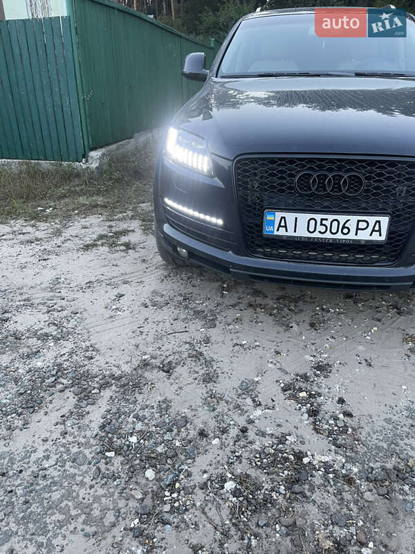 Внедорожник / Кроссовер Audi Q7 2007 в Буче