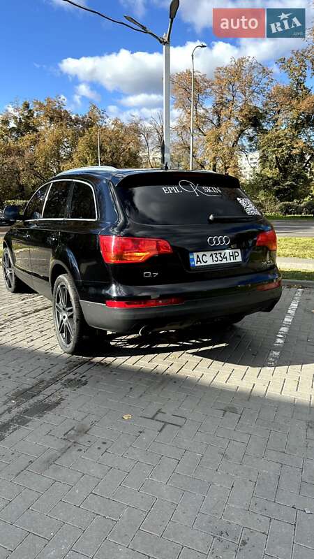 Позашляховик / Кросовер Audi Q7 2007 в Львові