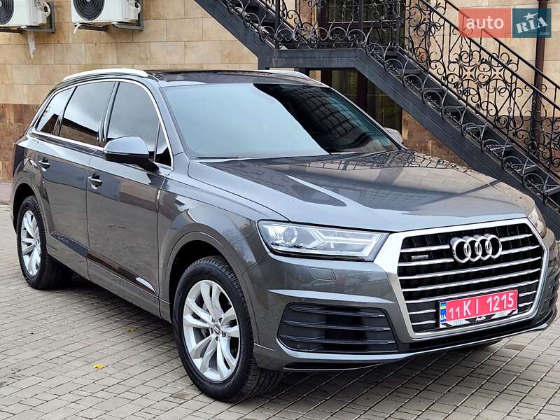 Внедорожник / Кроссовер Audi Q7 2019 в Виннице