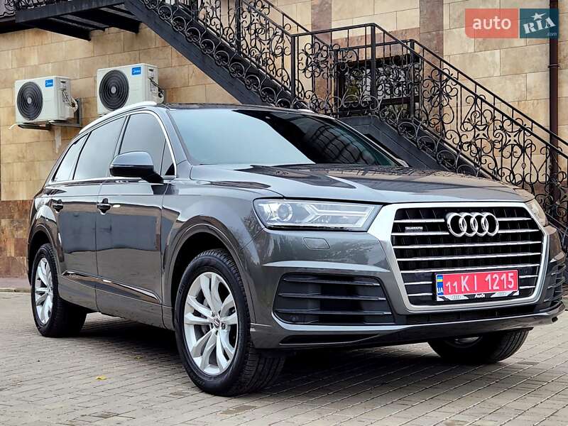Внедорожник / Кроссовер Audi Q7 2019 в Виннице