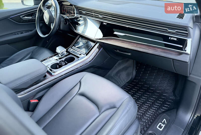 Внедорожник / Кроссовер Audi Q7 2022 в Львове фото 29 Внедорожник / Кроссовер Audi Q7 2022 в Львове