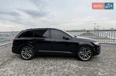 Внедорожник / Кроссовер Audi Q7 2016 в Днепре