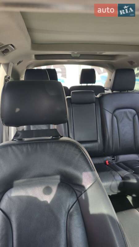 Позашляховик / Кросовер Audi Q7 2014 в Одесі
