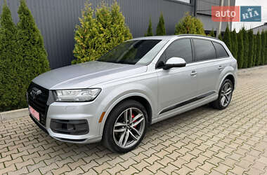 Внедорожник / Кроссовер Audi Q7 2018 в Ровно