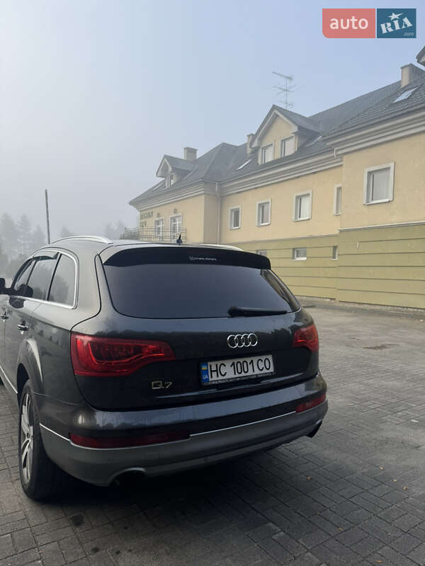Позашляховик / Кросовер Audi Q7 2011 в Львові