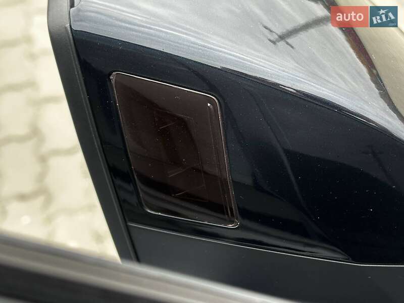 Позашляховик / Кросовер Audi Q7 2016 в Львові