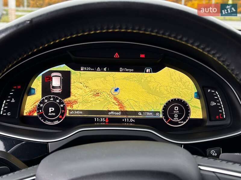 Позашляховик / Кросовер Audi Q7 2016 в Львові