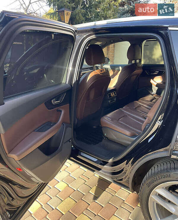 Внедорожник / Кроссовер Audi Q7 2017 в Киеве фото 21 Внедорожник / Кроссовер Audi Q7 2017 в Киеве