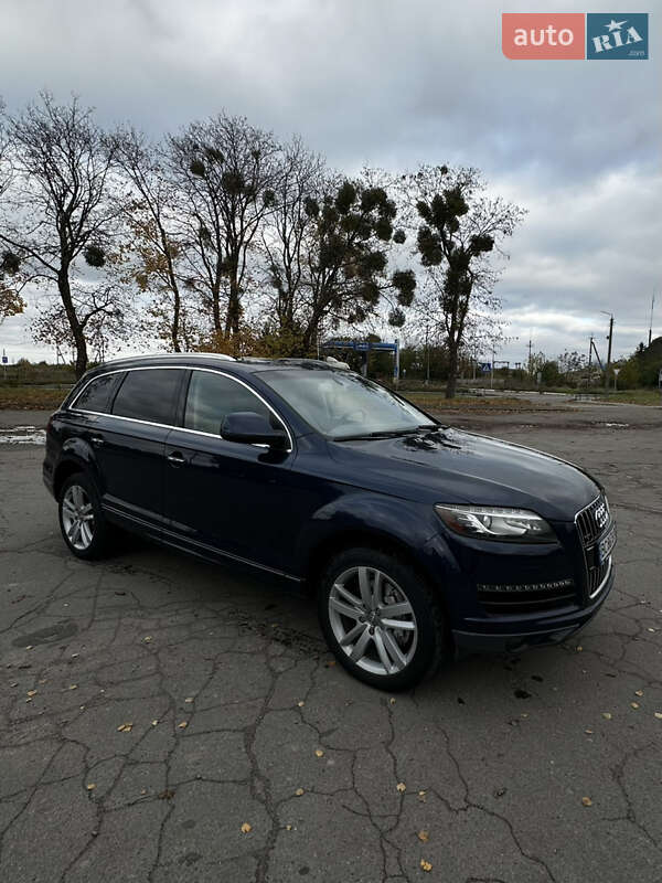 Внедорожник / Кроссовер Audi Q7 2013 в Ровно