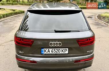 Внедорожник / Кроссовер Audi Q7 2019 в 