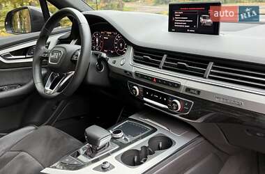 Внедорожник / Кроссовер Audi Q7 2019 в 