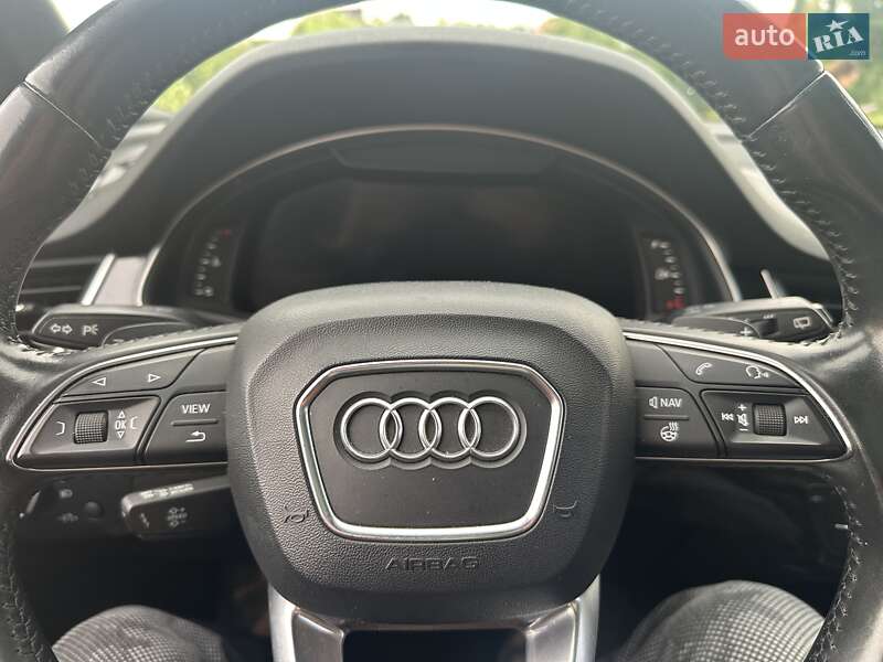 Позашляховик / Кросовер Audi Q7 2016 в Києві фото 34 Позашляховик / Кросовер Audi Q7 2016 в Києві