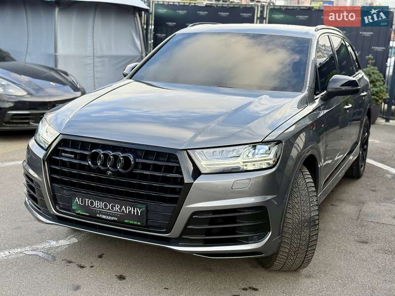 Позашляховик / Кросовер Audi Q7 2016 в Києві