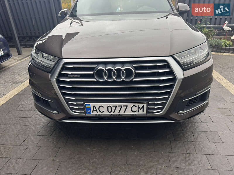 Позашляховик / Кросовер Audi Q7 2016 в Луцьку фото 15 Позашляховик / Кросовер Audi Q7 2016 в Луцьку