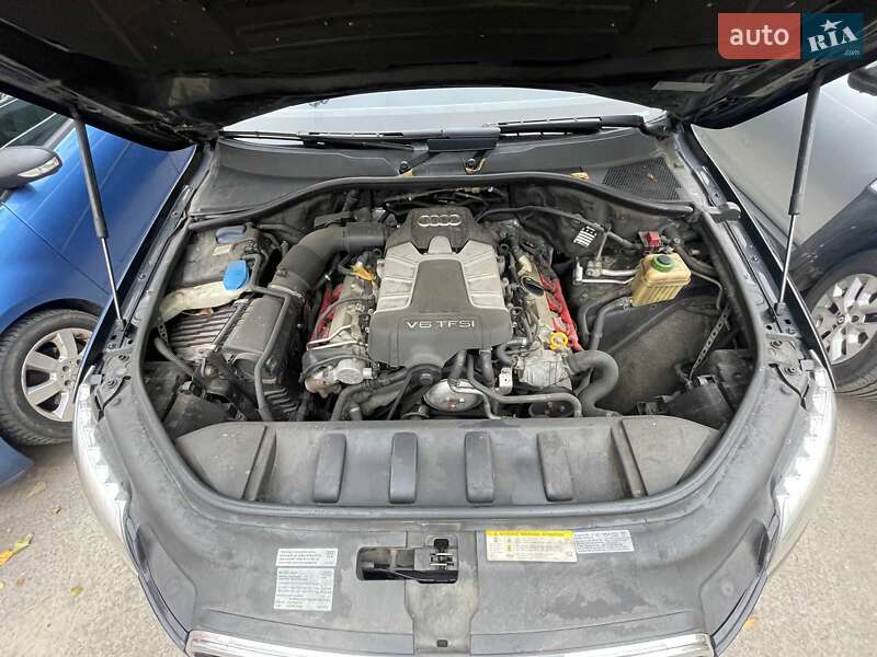 Внедорожник / Кроссовер Audi Q7 2014 в Киеве