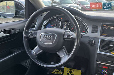Позашляховик / Кросовер Audi Q7 2013 в  фото 10 Позашляховик / Кросовер Audi Q7 2013 в