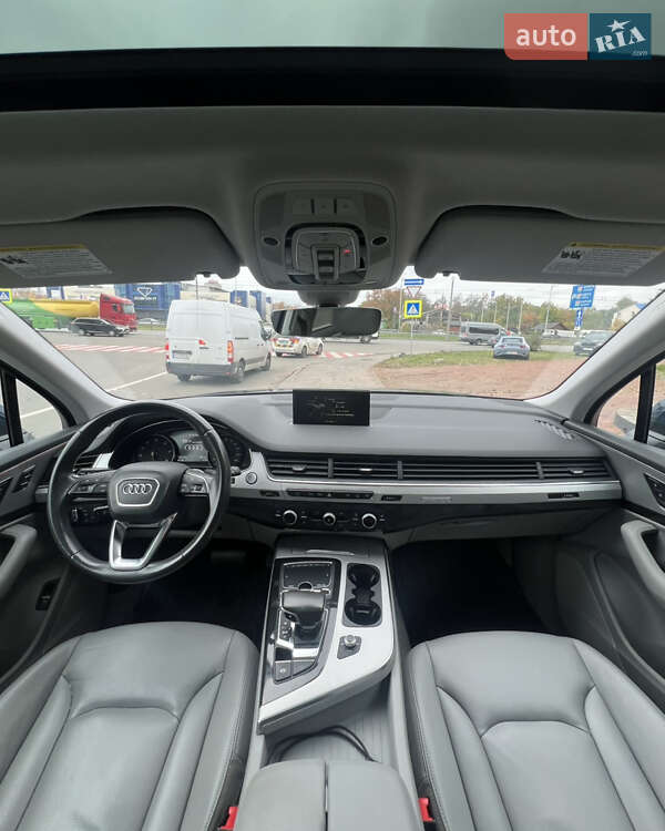 Позашляховик / Кросовер Audi Q7 2019 в Києві