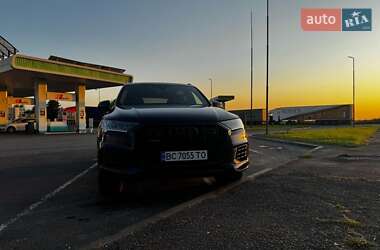 Внедорожник / Кроссовер Audi Q7 2021 в 