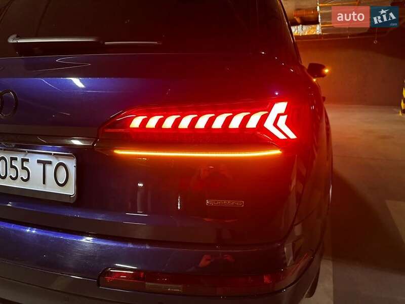Внедорожник / Кроссовер Audi Q7 2021 в Львове