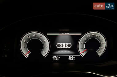 Внедорожник / Кроссовер Audi Q7 2021 в 