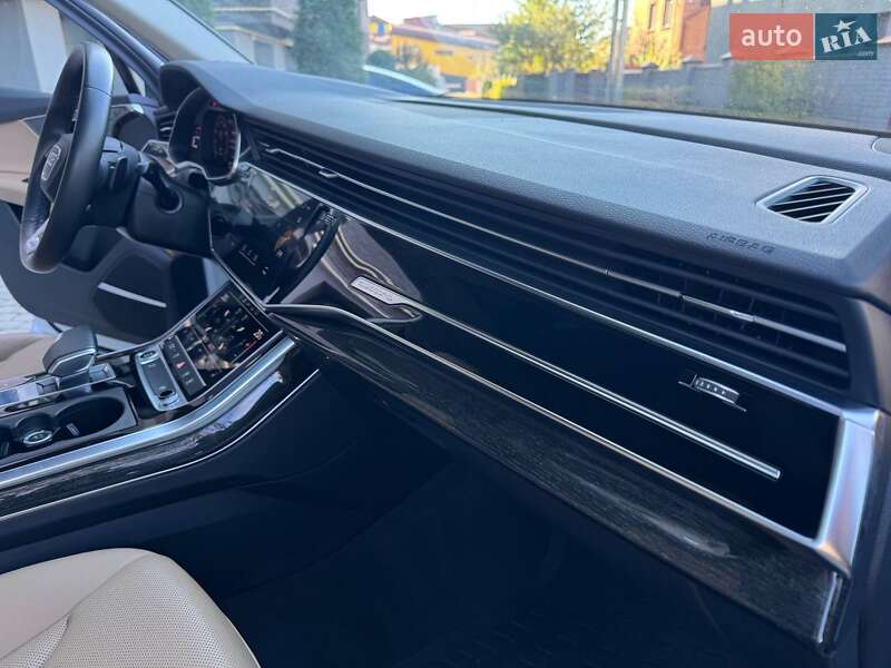 Позашляховик / Кросовер Audi Q7 2021 в Львові фото 41 Позашляховик / Кросовер Audi Q7 2021 в Львові