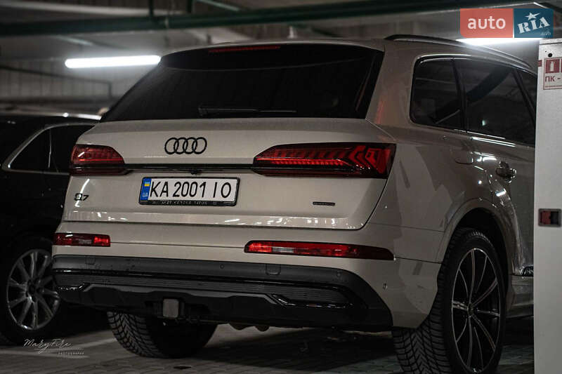 Внедорожник / Кроссовер Audi Q7 2020 в Киеве фото 2 Внедорожник / Кроссовер Audi Q7 2020 в Киеве