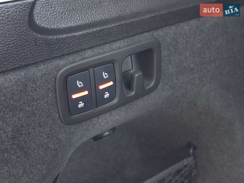 Внедорожник / Кроссовер Audi Q7 2016 в Тернополе фото 45 Внедорожник / Кроссовер Audi Q7 2016 в Тернополе