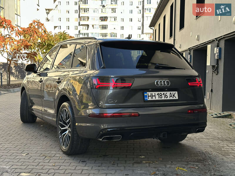 Позашляховик / Кросовер Audi Q7 2018 в Рівному фото 5 Позашляховик / Кросовер Audi Q7 2018 в Рівному