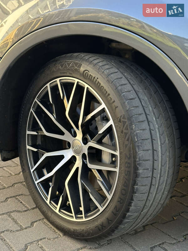 Позашляховик / Кросовер Audi Q7 2018 в Рівному фото 39 Позашляховик / Кросовер Audi Q7 2018 в Рівному