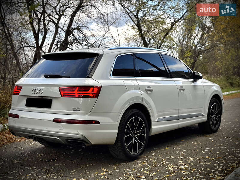 Внедорожник / Кроссовер Audi Q7 2017 в Дрогобыче фото 11 Внедорожник / Кроссовер Audi Q7 2017 в Дрогобыче