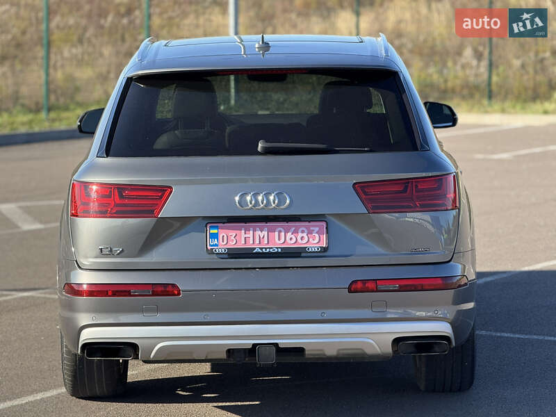 Позашляховик / Кросовер Audi Q7 2017 в Рівному фото 23 Позашляховик / Кросовер Audi Q7 2017 в Рівному