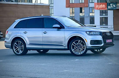 Позашляховик / Кросовер Audi Q7 2017 в  Позашляховик / Кросовер Audi Q7 2017 в