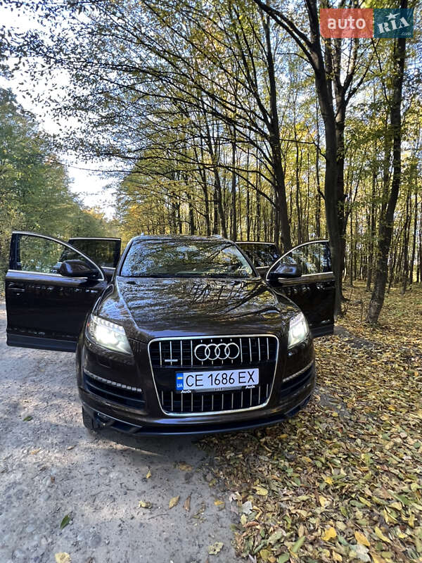 Внедорожник / Кроссовер Audi Q7 2014 в Черновцах