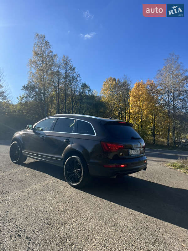 Внедорожник / Кроссовер Audi Q7 2014 в Черновцах