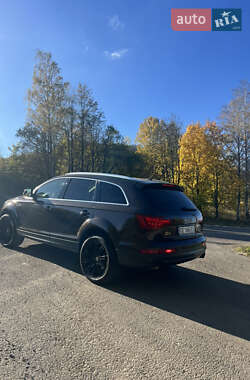 Позашляховик / Кросовер Audi Q7 2014 в 