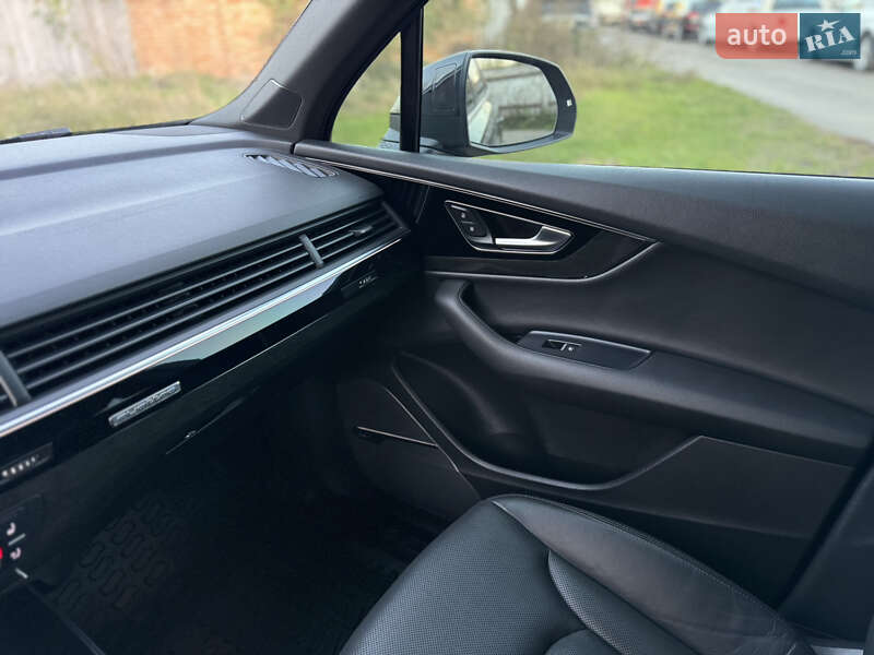 Внедорожник / Кроссовер Audi Q7 2017 в Дубно фото 50 Внедорожник / Кроссовер Audi Q7 2017 в Дубно
