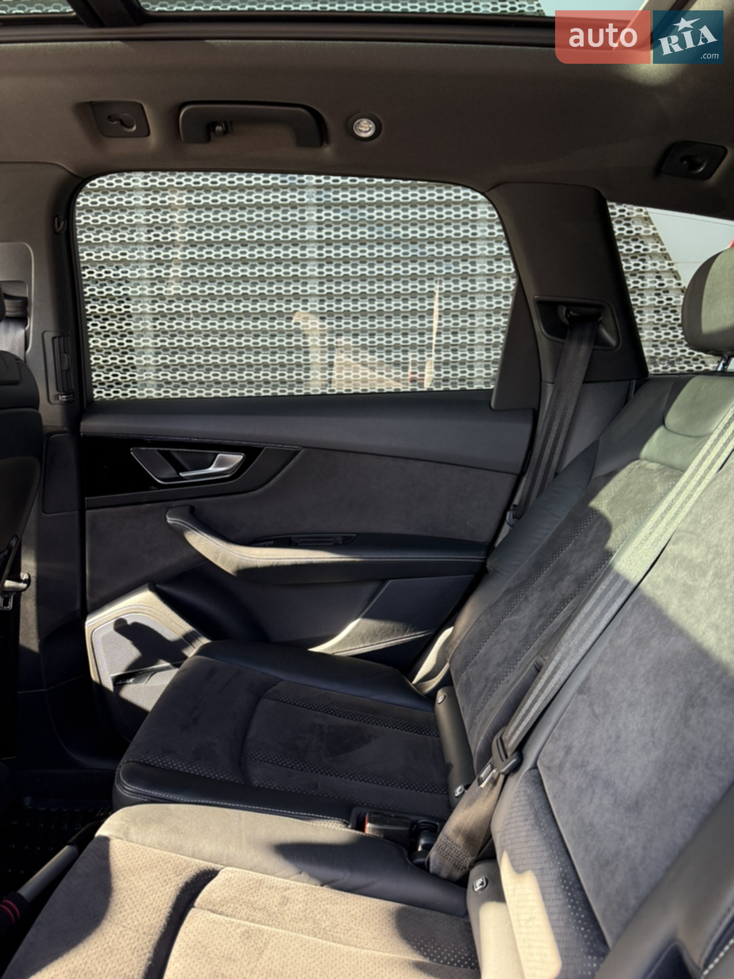2017 Audi Q7 - мініатюра 21